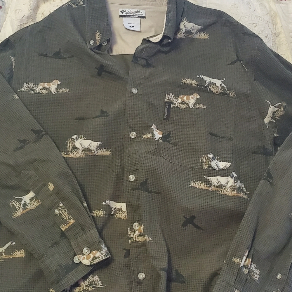 Columbia Men's Green Button Down with Hunting Dog Print